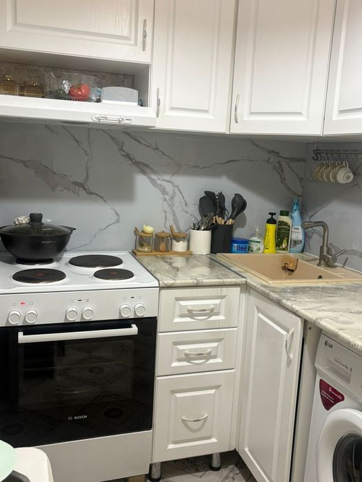 Продам 4 комнатную квартиру