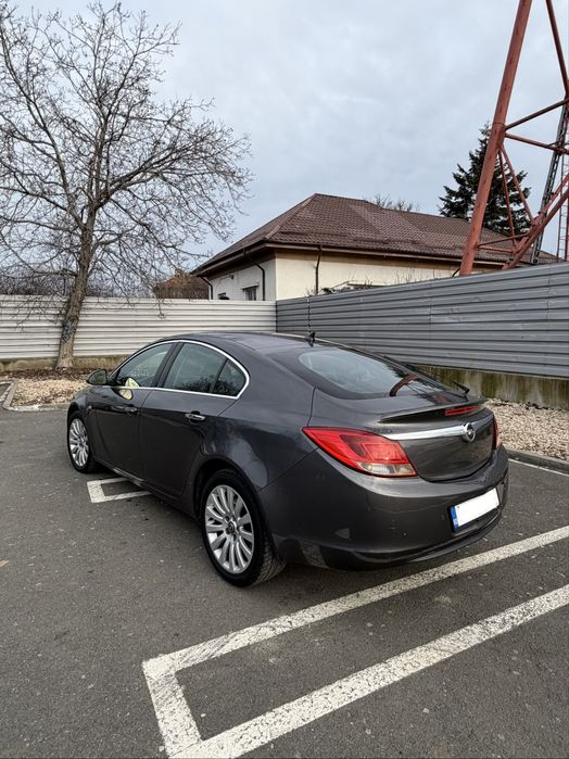 Opel insignia //2012//automat//diesel//