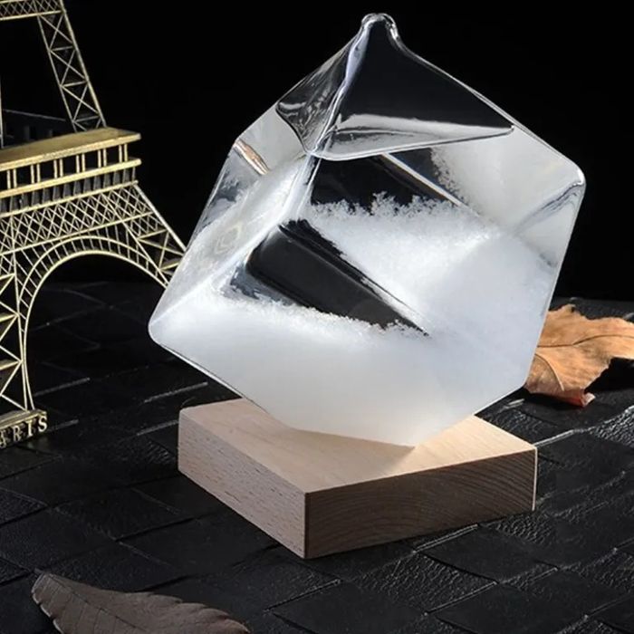 Бутилка за метеорологична станция Storm Glass Cubic Crystal Weather