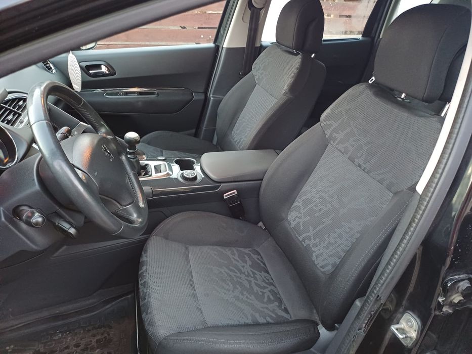 Peugeot 3008 2011 1,6 hdi 115 cp