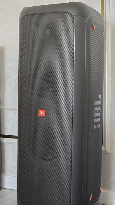JBL колонка сатылады.