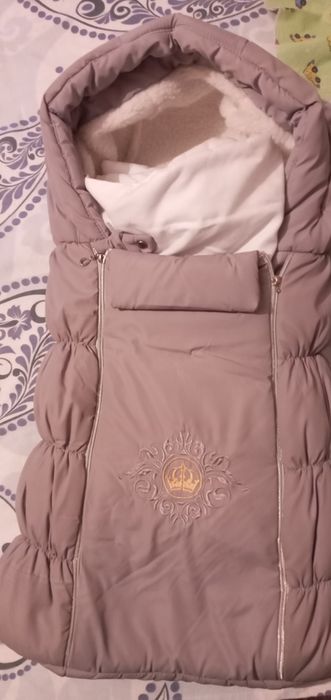 Продам конверт на выписку