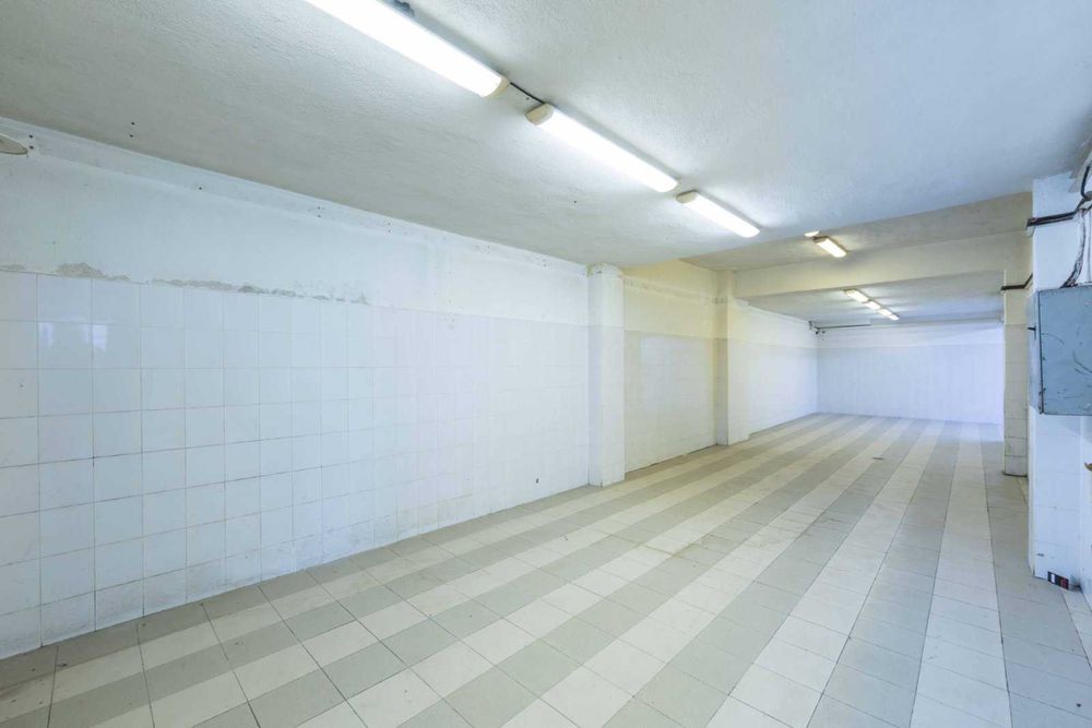 Продава се Магазин в Петрич - 498 кв.м за 541 €/кв.м - Снимка #11