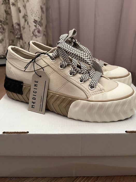 Medicine дамски обувки