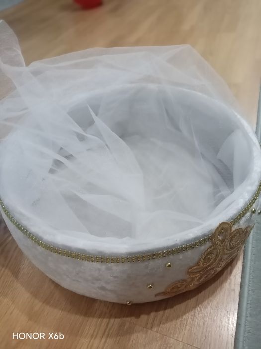 Продам корзину  новый