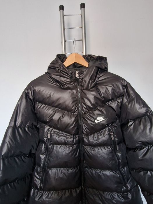 Страхотно мъжко дълго зимно яке NIKE размер S M L XL 2XL