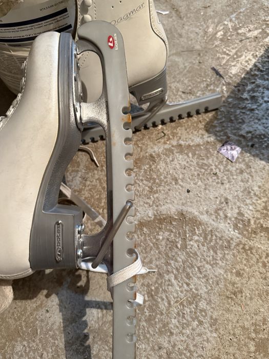 Продам коньки в хорошем состоянии