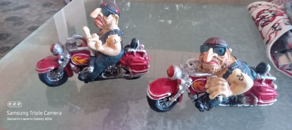 Рокерски сувенири