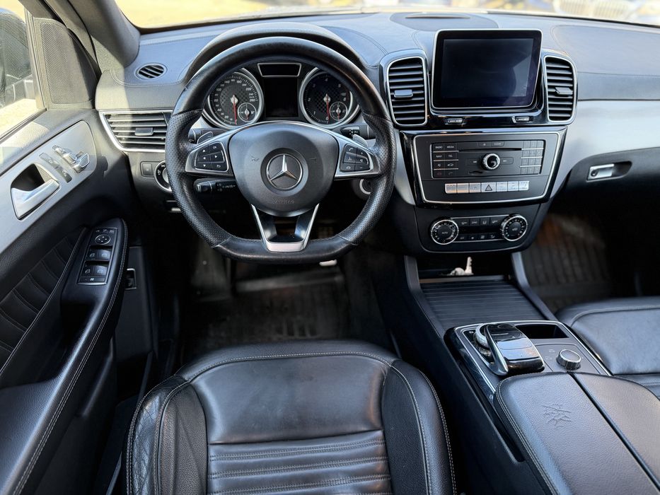MERCEDES BENZ - GLE COUPE - GLE 350 CDI - AMG • LINE - 2015 - 3.0 Diesel V6  - Euro 6 - Full • Led - 4 • Matic - 4x4 - Automat - 258 Cai Putere