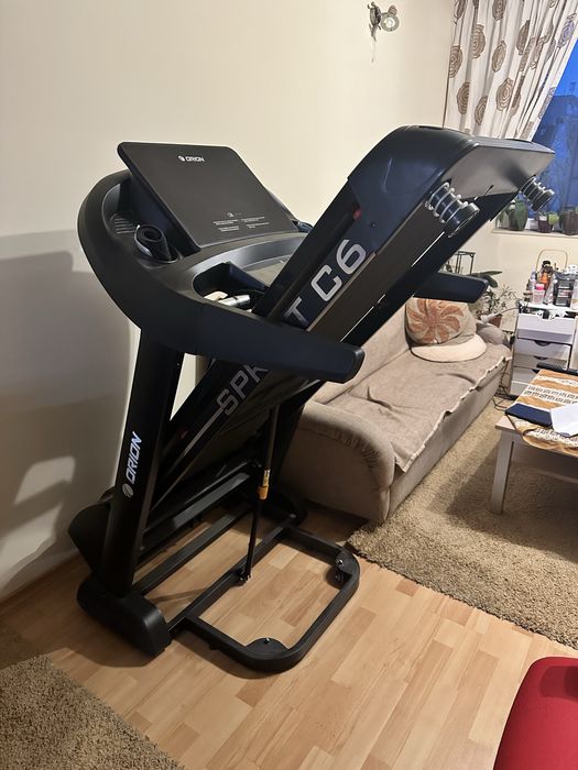 Бягаща пътека Orion Sprint C6