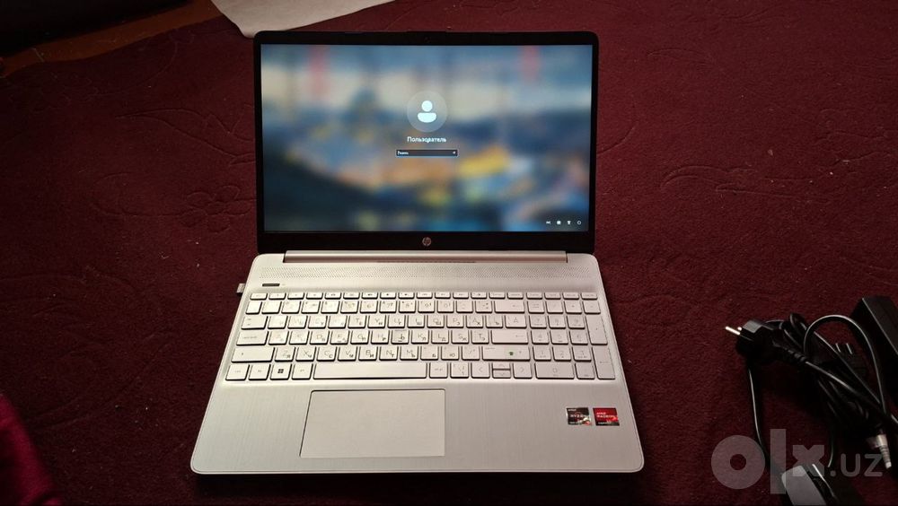 Yengi notebook hp ishlashlari zor
