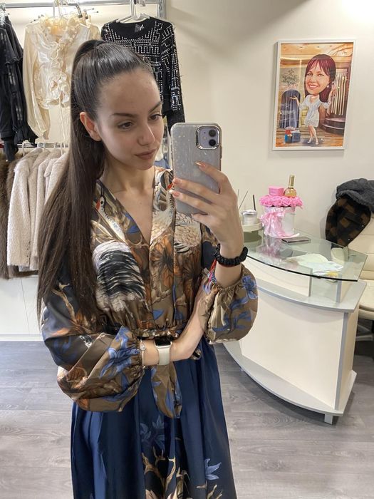 Сатенена рокля универсален размер