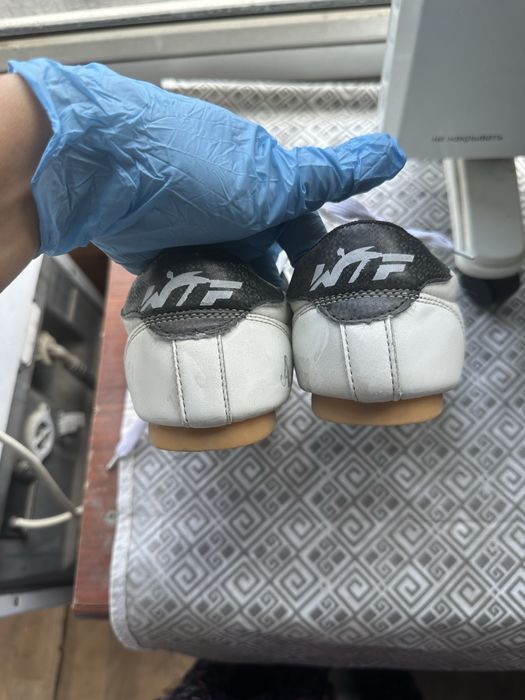 Продам обувь 39,23,27 размера