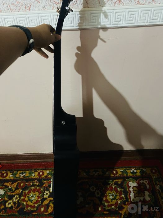 arzonga akustik gitara bor