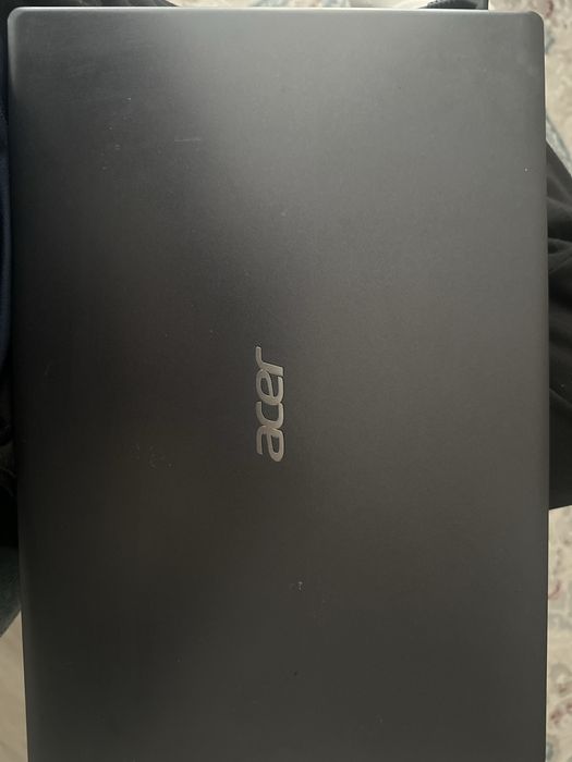 Ноутбук от компаний acer