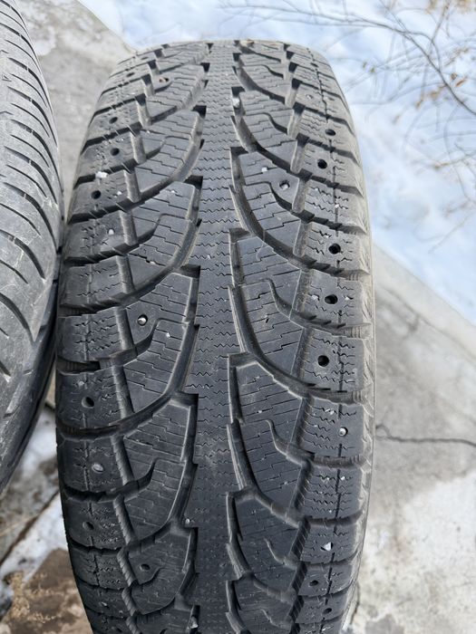 225/60/18 комплект резин