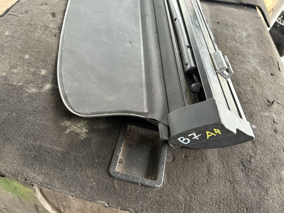 Щора за Ауди А4 Б7 Б6 Audi A4 B7 B6 Комби Avant оригинална с кучкарник