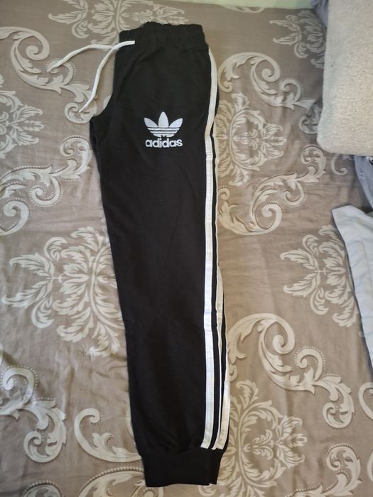Pantalon trening ,bumbac ,cusut