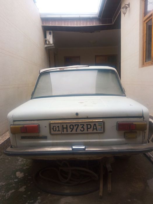 Vaz italyanskiy 1977 god