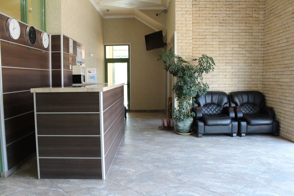 Продава се Хотел в к.к. Слънчев бряг - 1750 кв.м за 1143 €/кв.м - Снимка #6