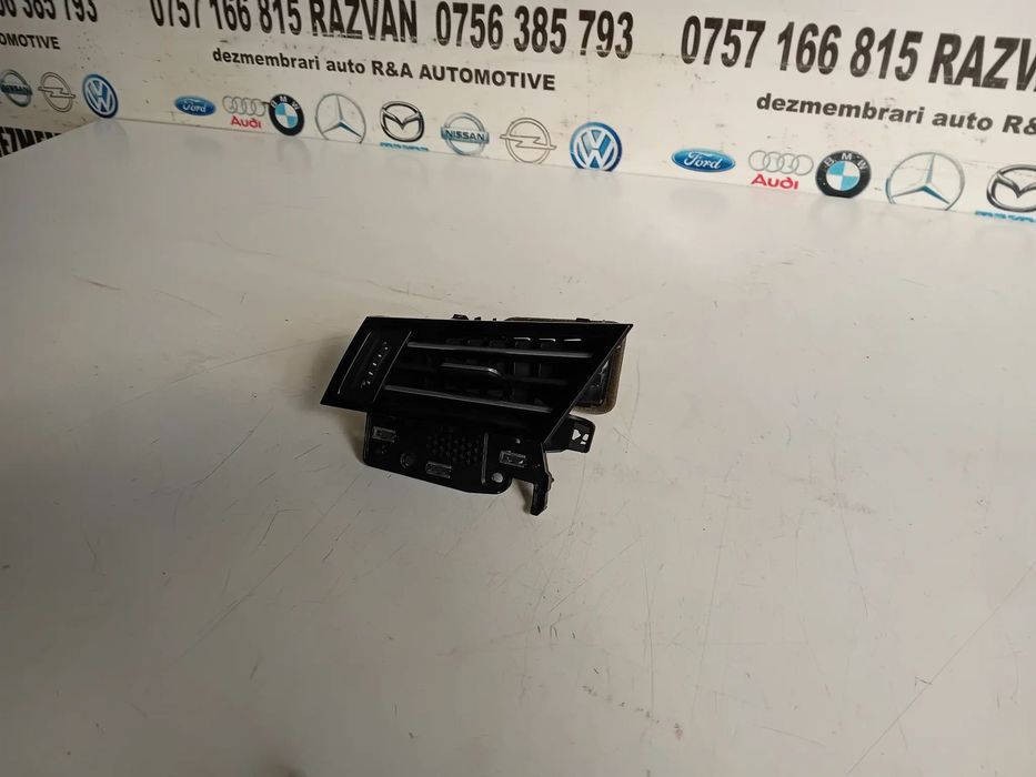Grila Ventilatie Bord Stanga Vw Passat B8 AN 2014-2020 Volan Stanga Motor DFG