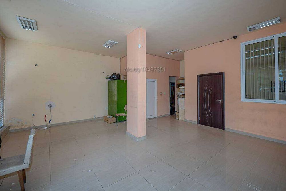 Продава се Магазин в Пловдив, Тракия - 61 кв.м за 2378 €/кв.м - Снимка #3
