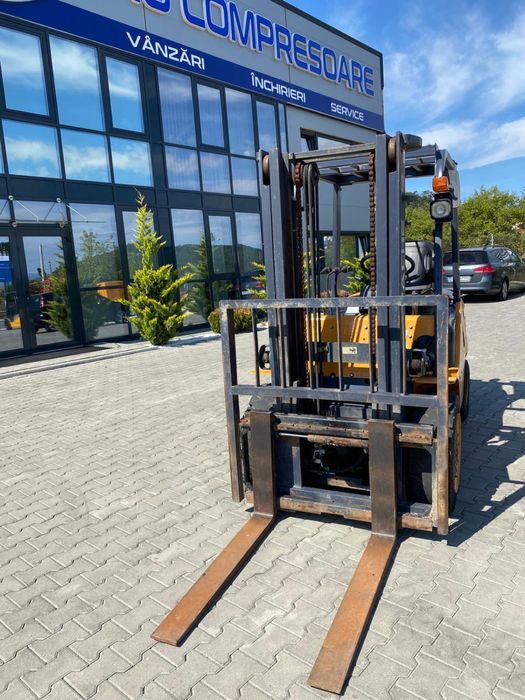 Stivuitor  Apache HH30Z 3 tone