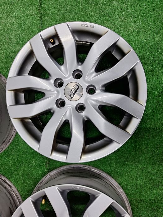 Шкода, Фолскваген-16цола-5/112-ЕТ-45:Ж-6,5-като нови