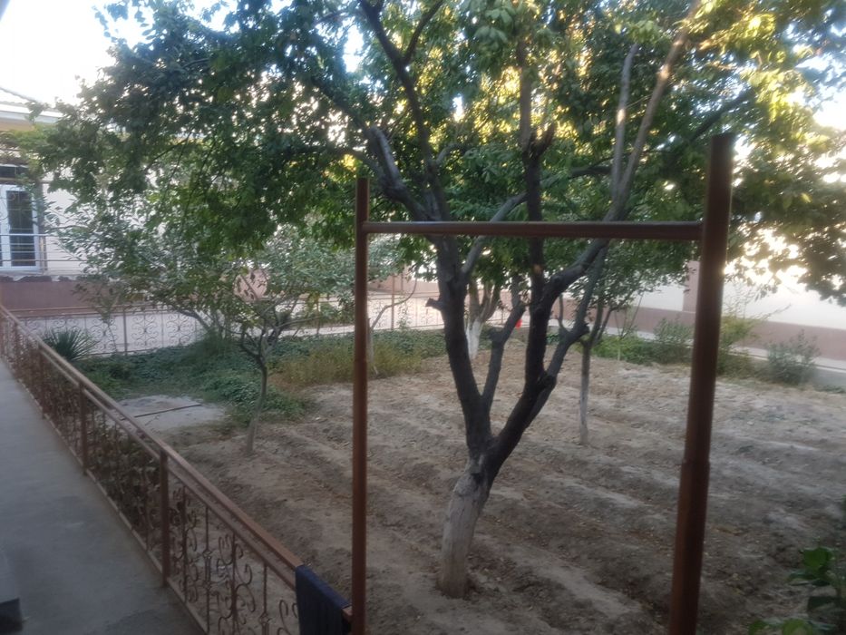 Уй сотилади жиззах шахар срочно