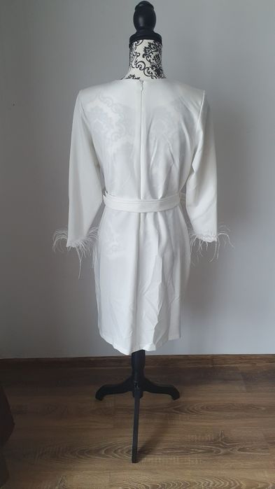 Rochie alba de eveniment marimea 40