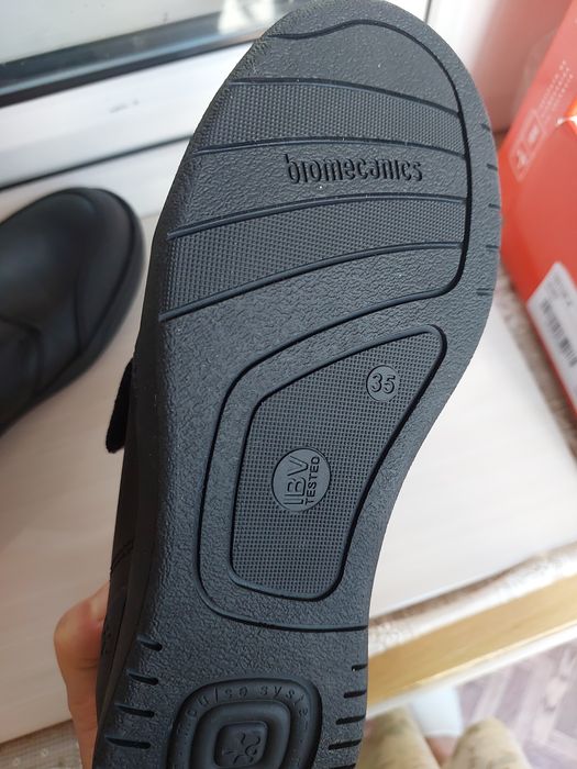 Школьня обувь Biomecanics  Испания