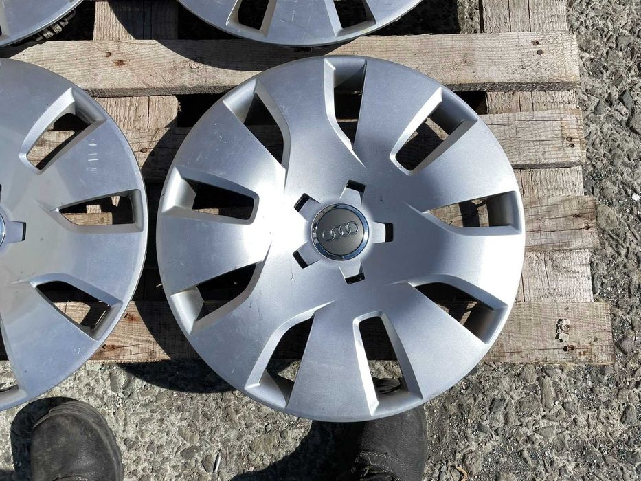 16 цола Тасове за Audi A4 B8 Ауди А4 8K0601147