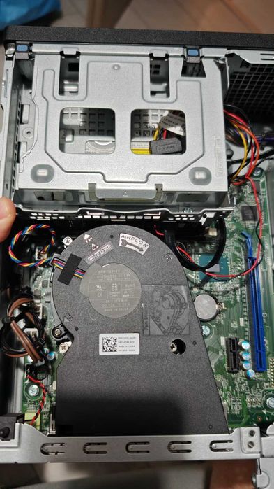 Calculator Dell Optiplex 3080 - i5 gen 10 - 8/256 GB