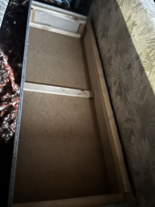 Диван б/у не новый