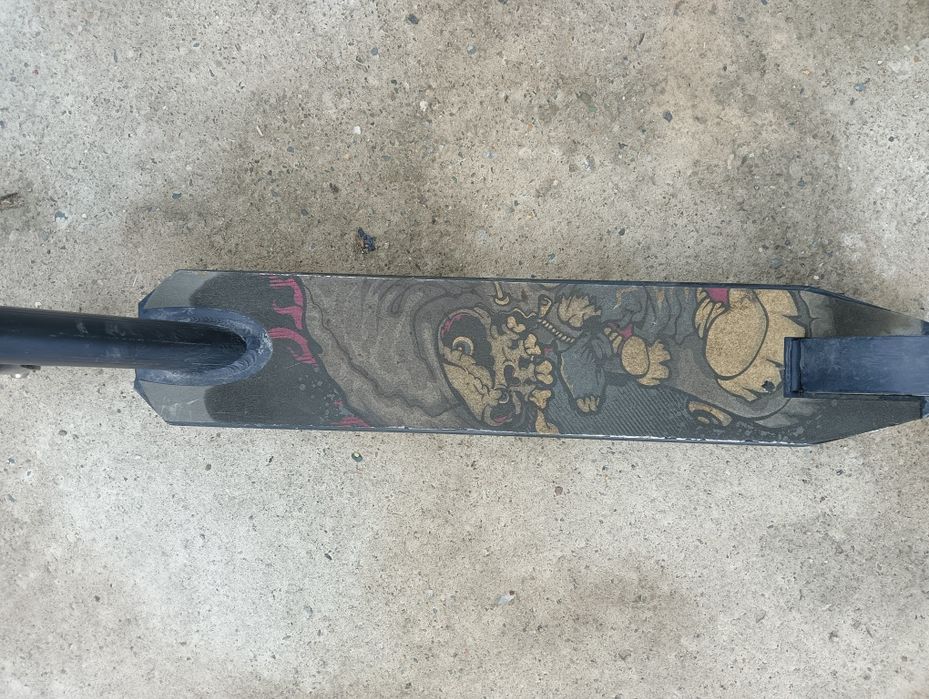 Трюковой самокат