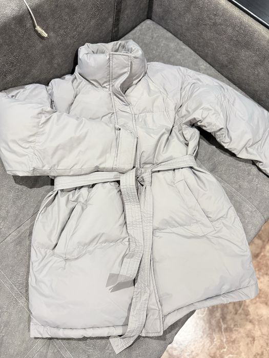 Продам куртку на весну