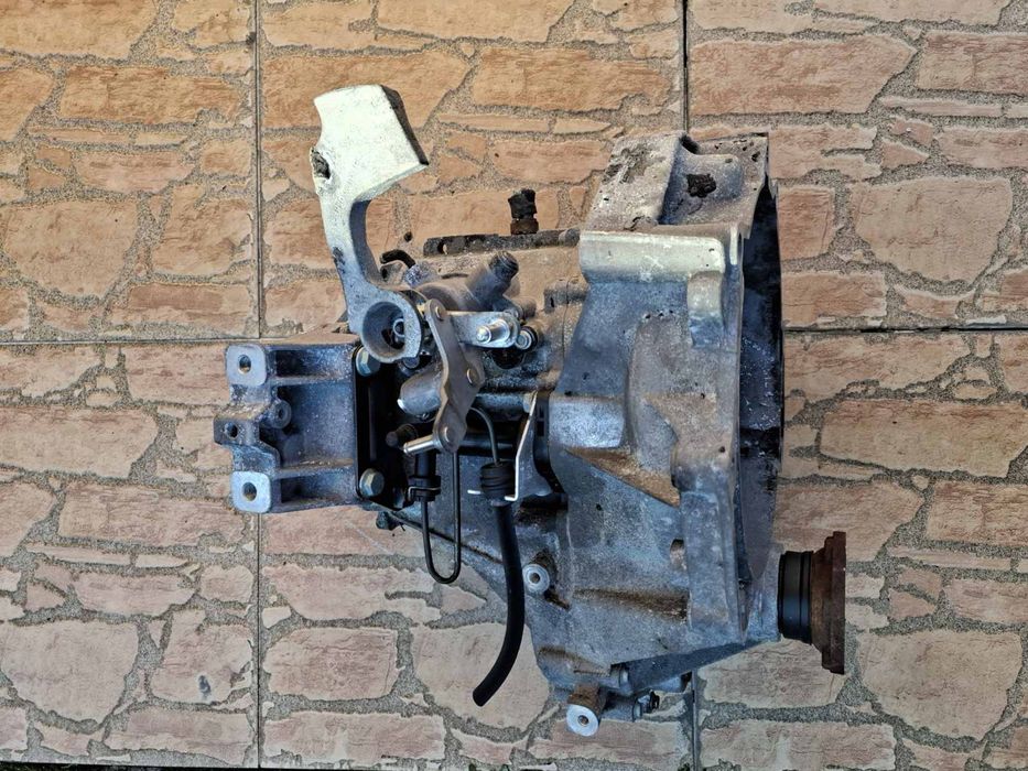 Скоростна кутия за WV Golf 5,Audi A3 ,1.6 бензин FSI 6ск.