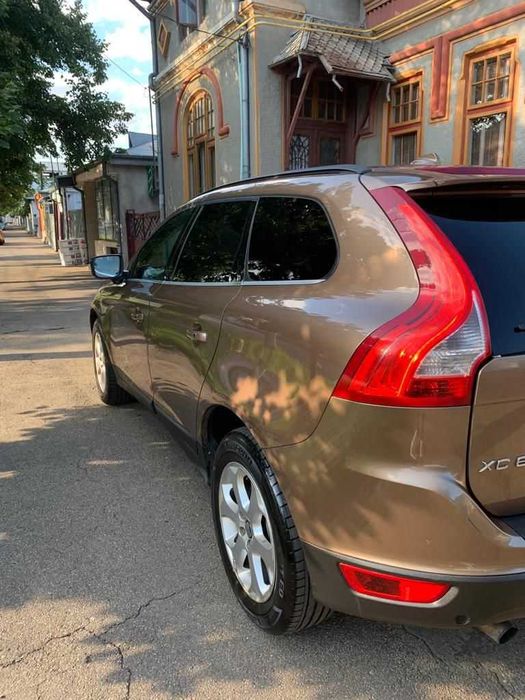 Se vinde VOLVO XC 60 an fabricație 2009