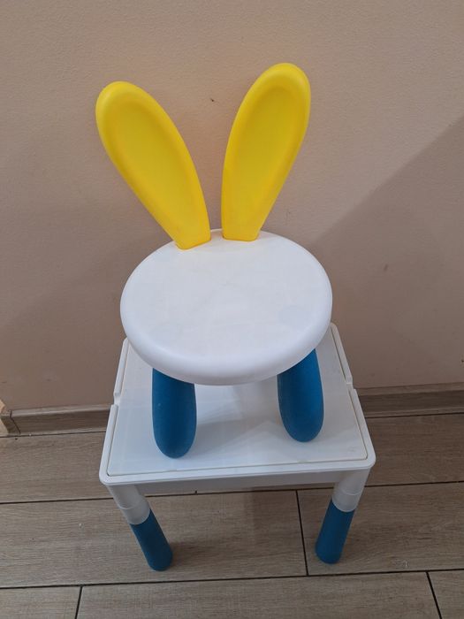 Детска маса със стол