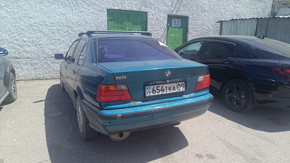 Продам бмв е36  на полном ходу.