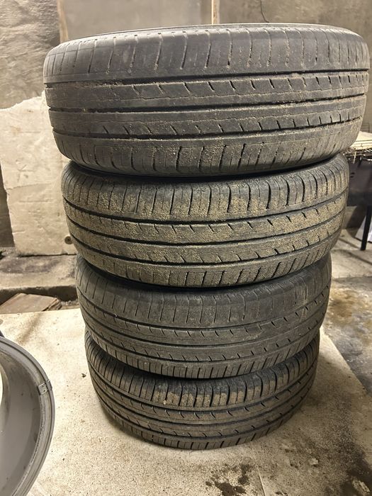 Срочно продам диски с резиной