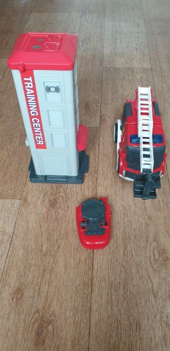 Пожарная станция, машина Silverlit