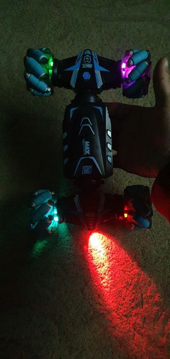 Moshena upravleyaushe Vzrosle