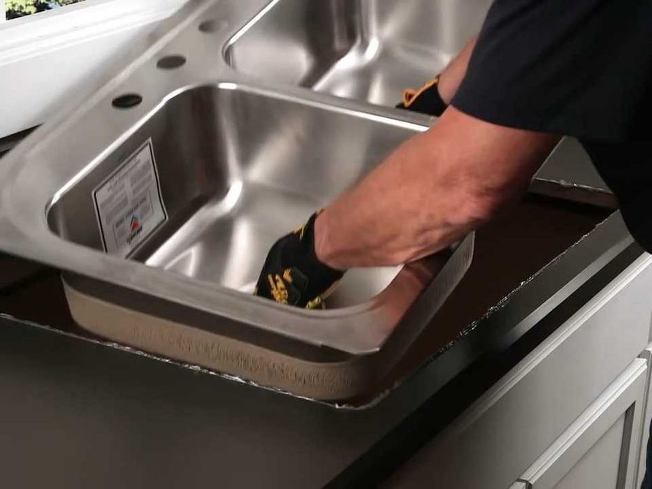 Монтаж раковин и моек