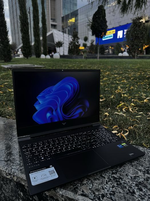 HP Victus 15 i7