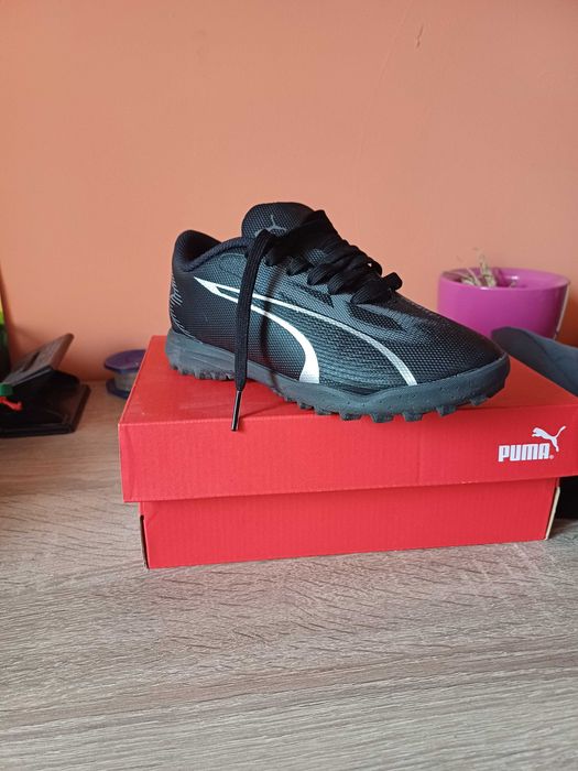 Продавам фудболни стоножки