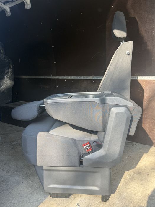 Двойна седалка VW Crafter / фолкдваген крафтее