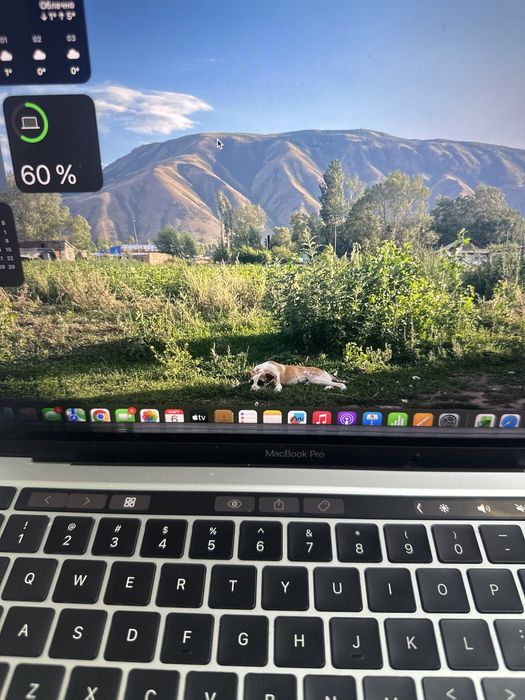 MacBook Pro 13 (2020)