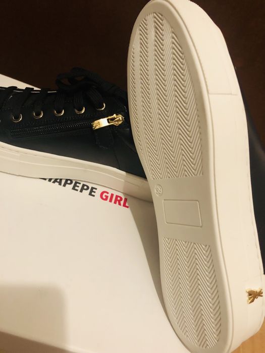 Patrizia Pepe сникърси, 39 номер