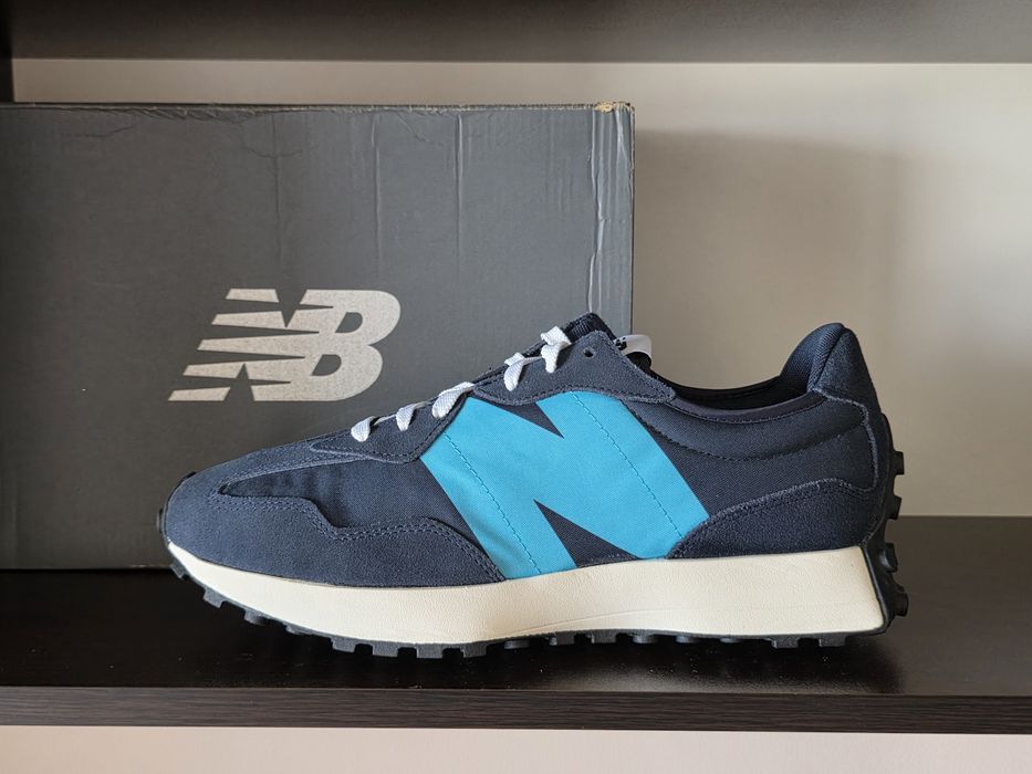 New Balance 327/ 46.5номер 30см Стелка Нови с Кутия